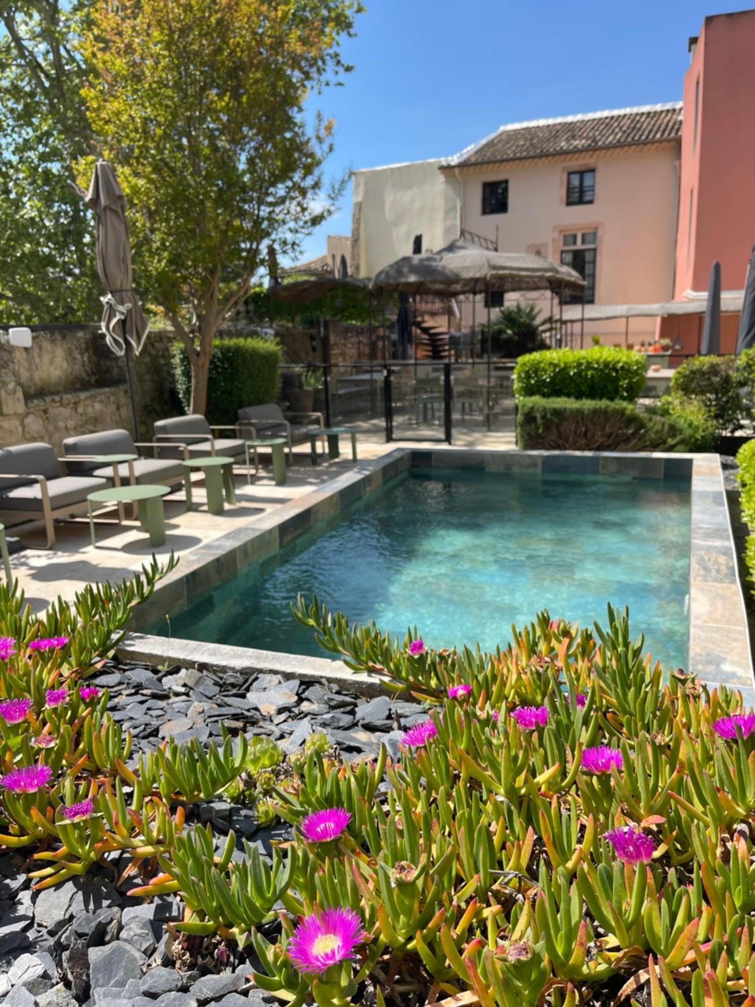Le Victoria Boutique Hotel Saint-Paul-Trois-Châteaux Exterior foto